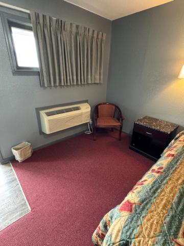 Pratt Budget Inn Экстерьер фото